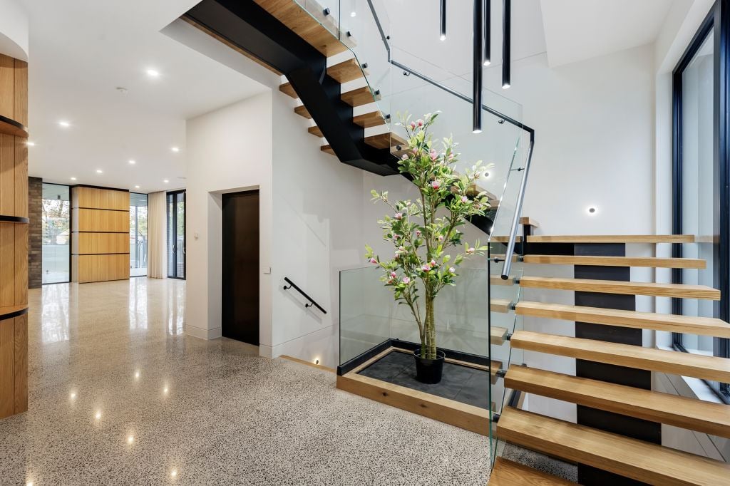 Residential lift Australia