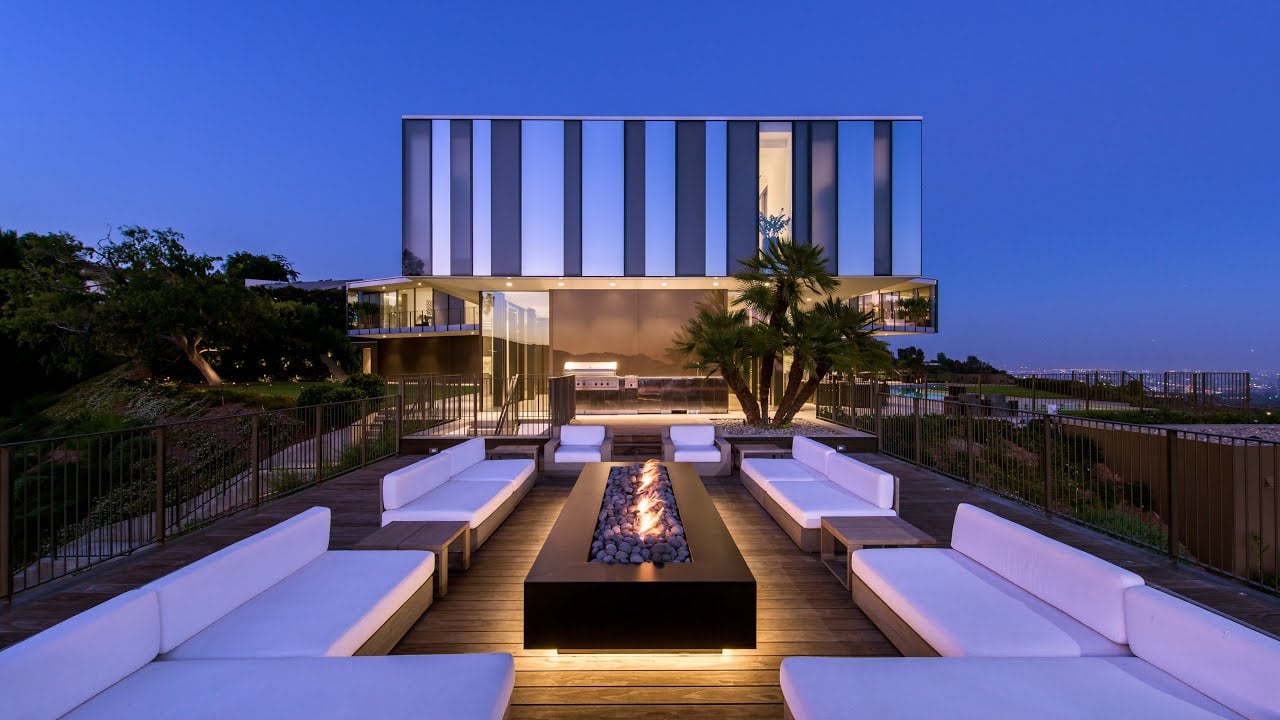 Bel Air Mansion with Lift Shop Lift